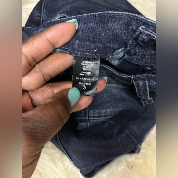 Blackheart Indigo V stitch button fly denim shorts sz 3 - Picture 4 of 9